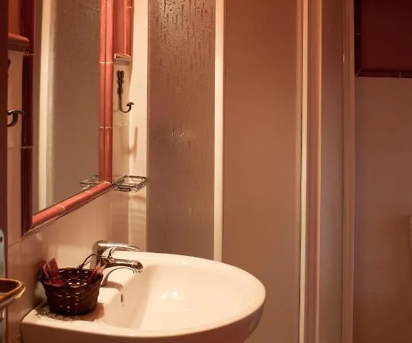 Roblejimeno Nyaraló