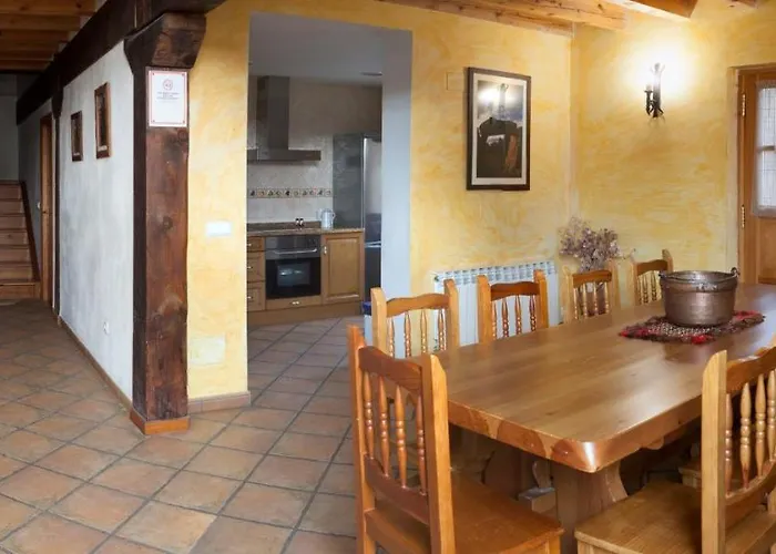 Roblejimeno Nyaraló *